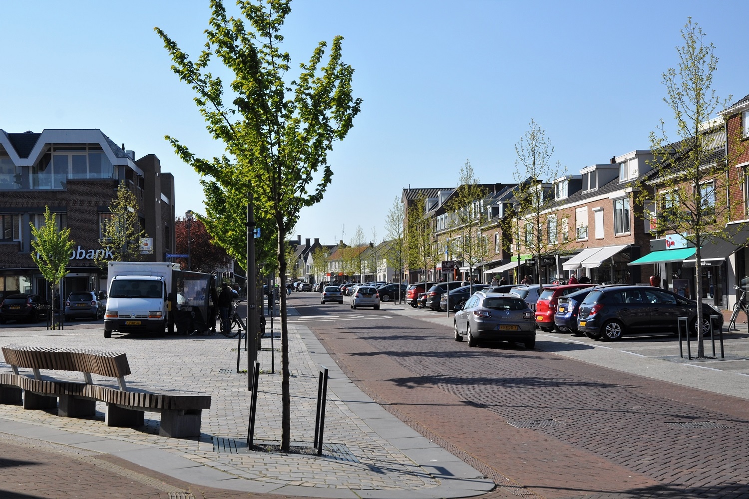 verkeer en vervoer zicht op dorpskern Elst